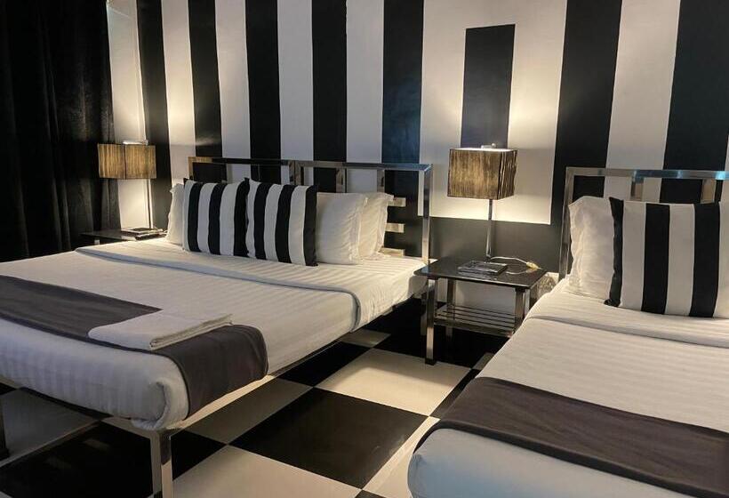 Четырехместный Номер Стандарт, Italy Condotel Darasa