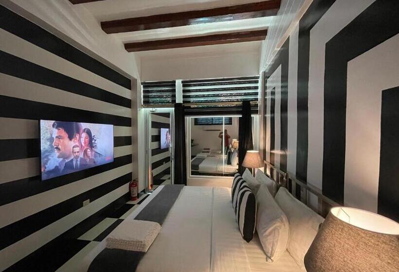 חדר סטנדרט לארבעה, Italy Condotel Darasa