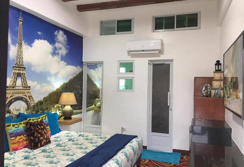 חדר דחוקס עם מיטת קינג, Italy Condotel Darasa