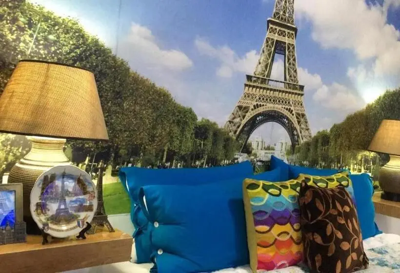 キングサイズベッドのデラックスルーム, Italy Condotel Darasa