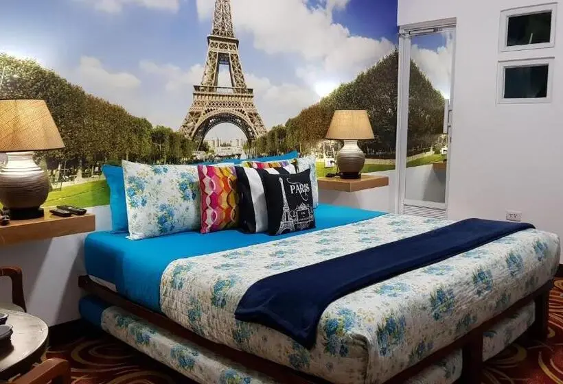 キングサイズベッドのデラックスルーム, Italy Condotel Darasa