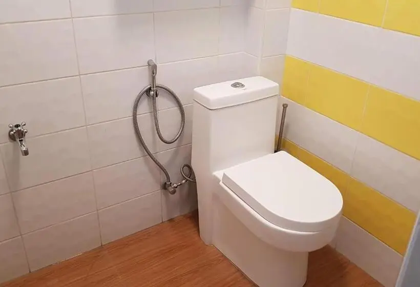 キングサイズベッドのスタンダードルーム, Italy Condotel Darasa