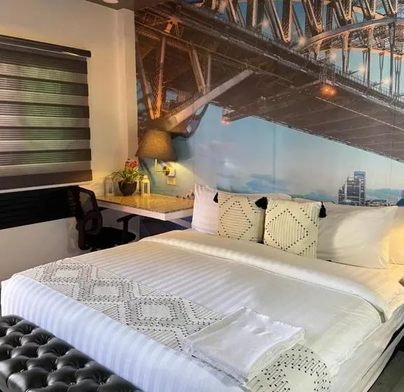 キングサイズベッドのスーペリアルーム, Italy Condotel Darasa