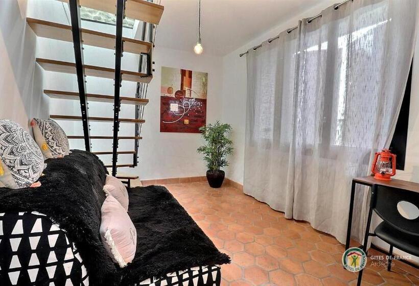 Семейный Номер, La Bastide Maë