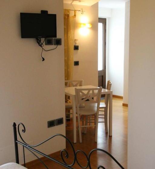 غرفة عائلية, Prati Di Maja B&b