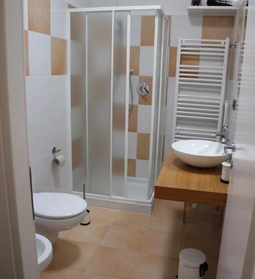 غرفة عائلية, Prati Di Maja B&b