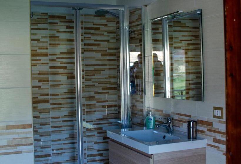 キングサイズベッドのスタンダードルーム, Bnb Acasaconme