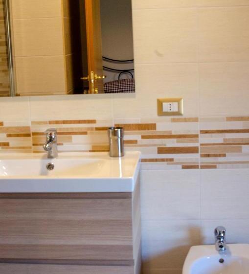 キングサイズベッドのスタンダードルーム, Bnb Acasaconme