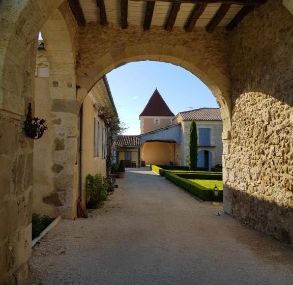 스탠다드 트리플 룸, Propriété Le Monneton