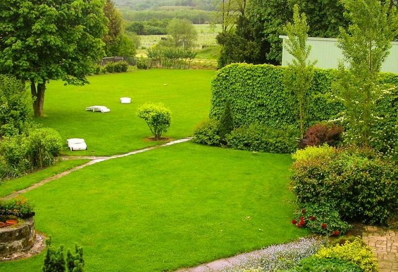 חדר סטנדרט נוף לגינה, Chez Pierre