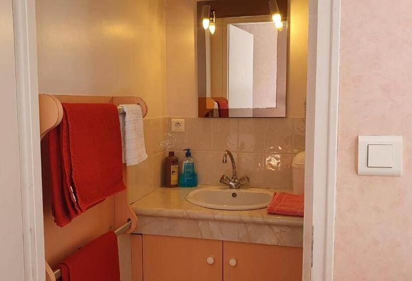 חדר סטנדרט נוף לגינה, Chez Pierre