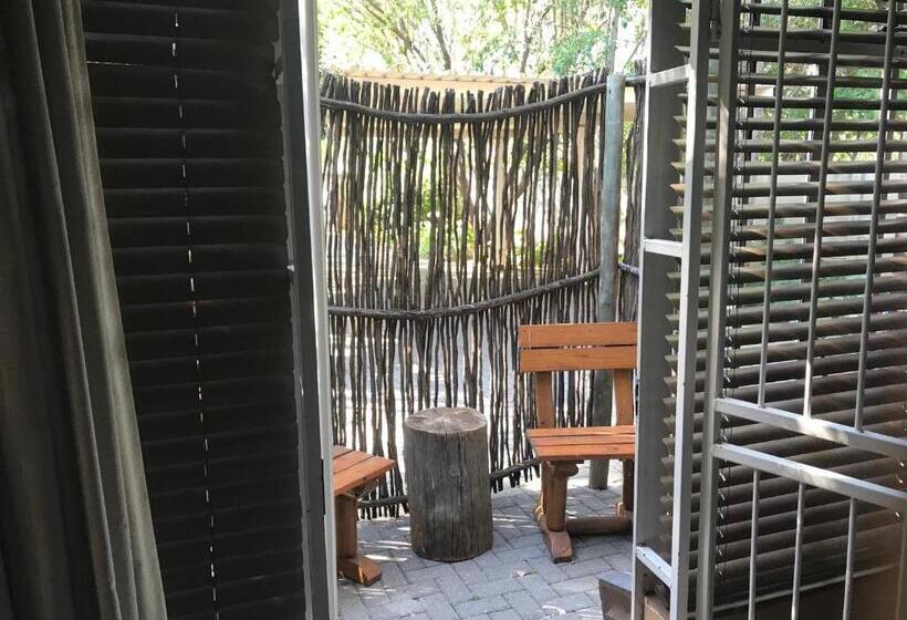 חדר סטנדרט, Simoni Guest House