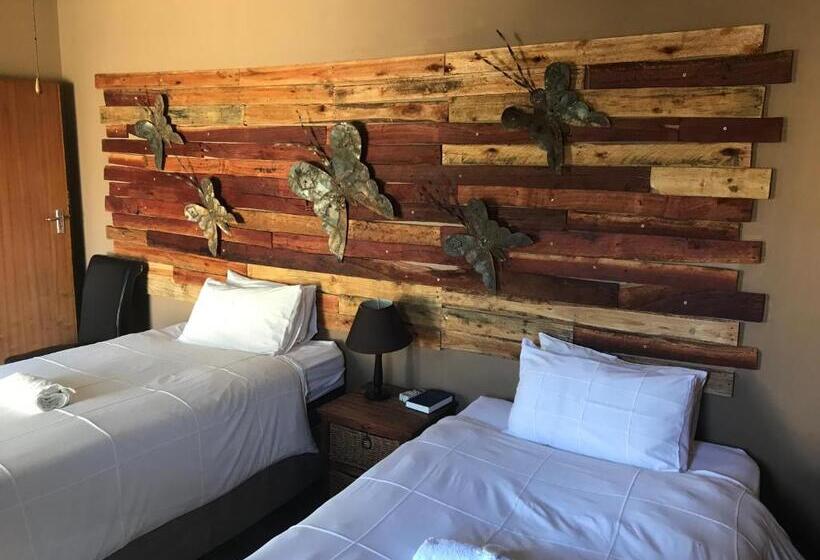 חדר סטנדרט, Simoni Guest House