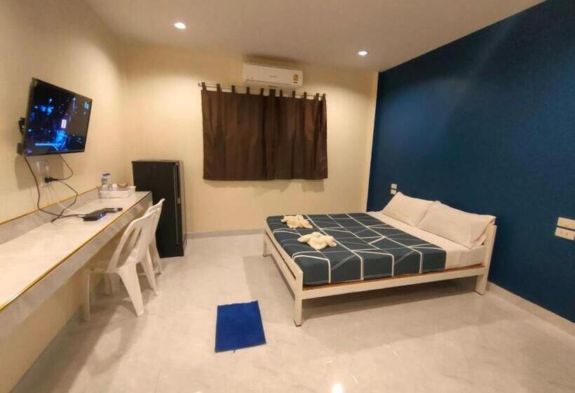 디럭스 룸, Banana Resort Sadao