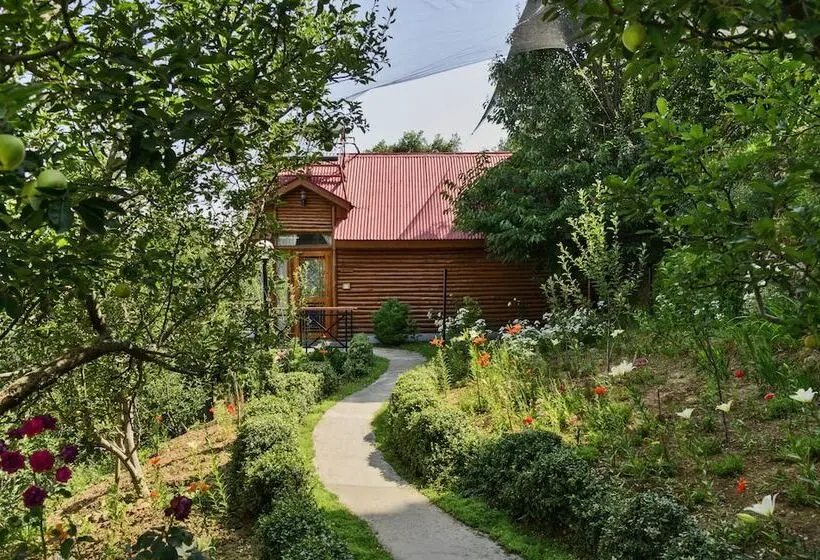 マウンテンビューのワンルーム, Banjara Orchard Retreat Thanedar