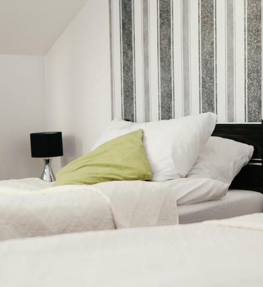 חדר סטנדרט לארבעה, Złotogórski