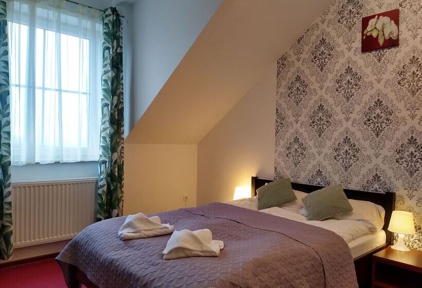 חדר דלוקס, Złotogórski