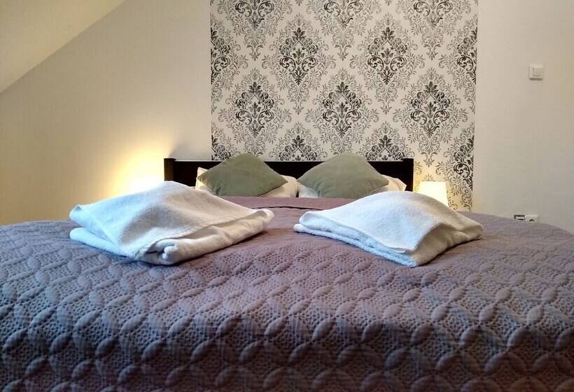 חדר דלוקס, Złotogórski