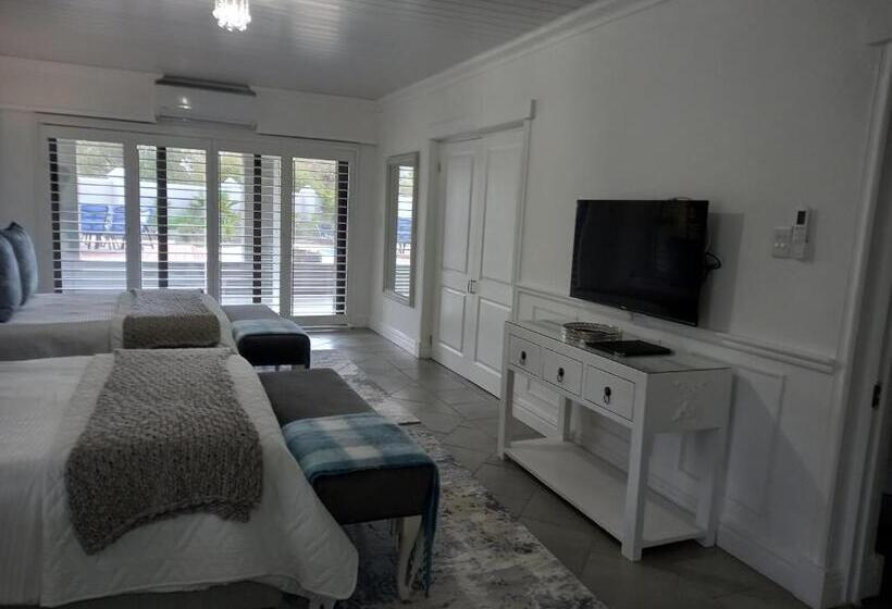 デラックスの４人部屋, Linda Se Dop