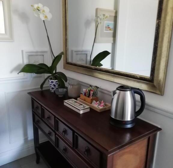 プレジデントスイートルーム, Linda Se Dop