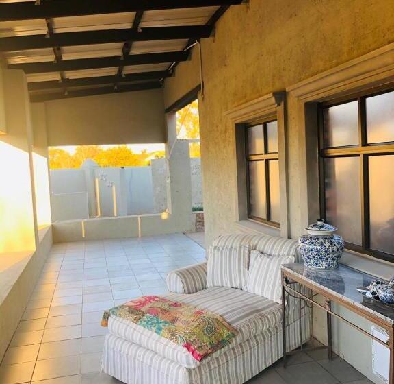 프레지덴셜 스위트, Linda Se Dop