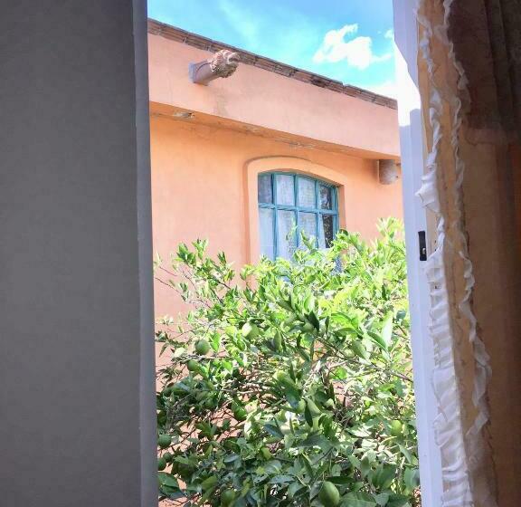 غرفة عائلية, Huerta Don Felipe