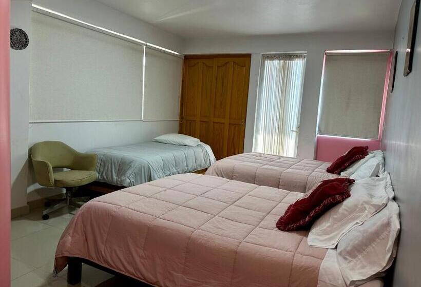 غرفة عائلية, Huerta Don Felipe