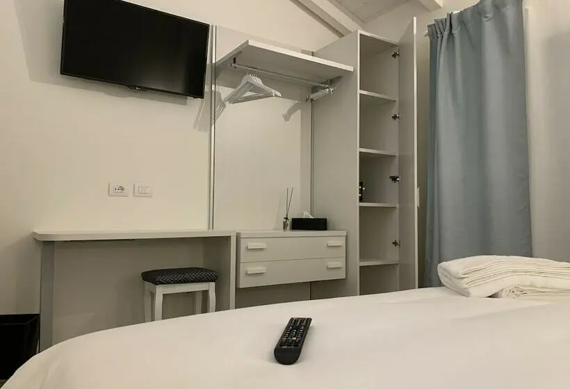コンフォートルーム, Casa Baci