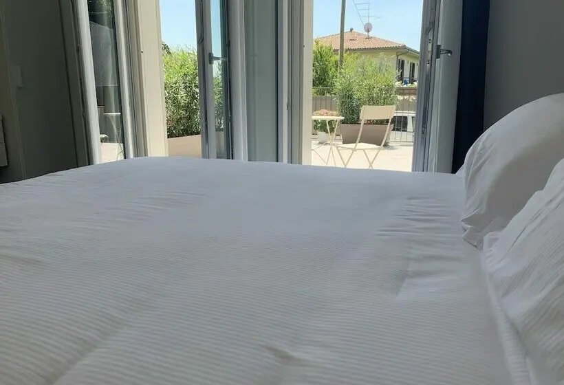 コンフォートルーム, Casa Baci