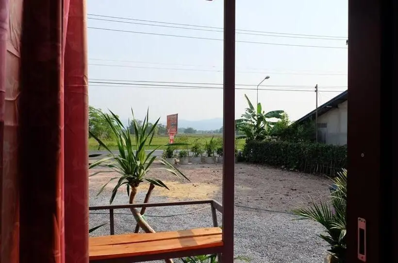 バルコニー付きスタンダードルーム, Nakhonyok Homestay