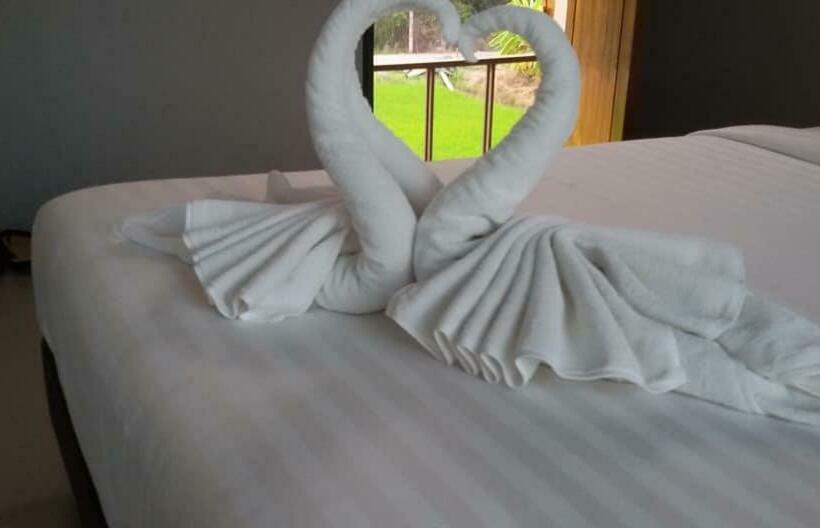 חדר דלוקס, Plernsalaya Resort