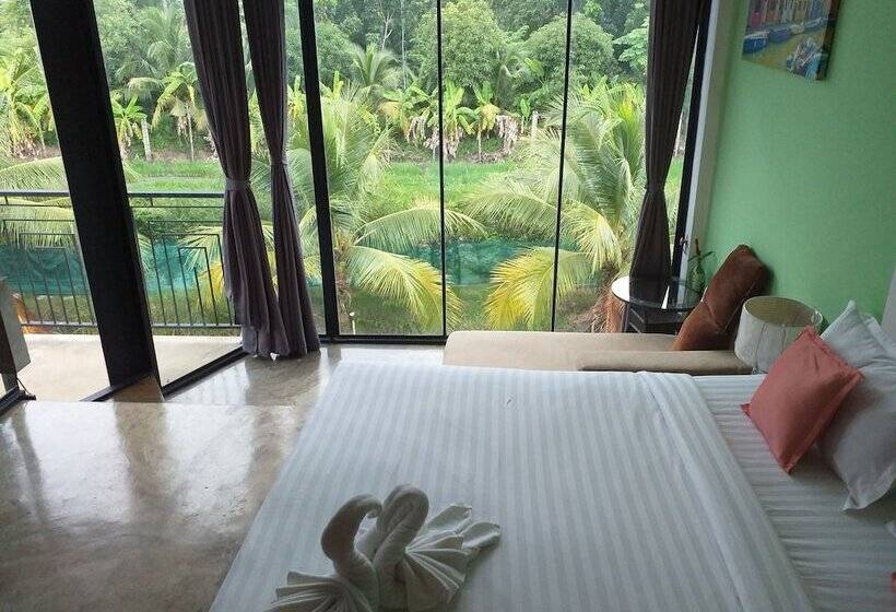 חדר דלוקס, Plernsalaya Resort