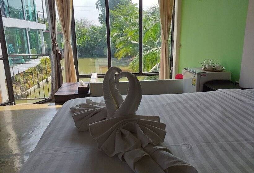 חדר דלוקס, Plernsalaya Resort