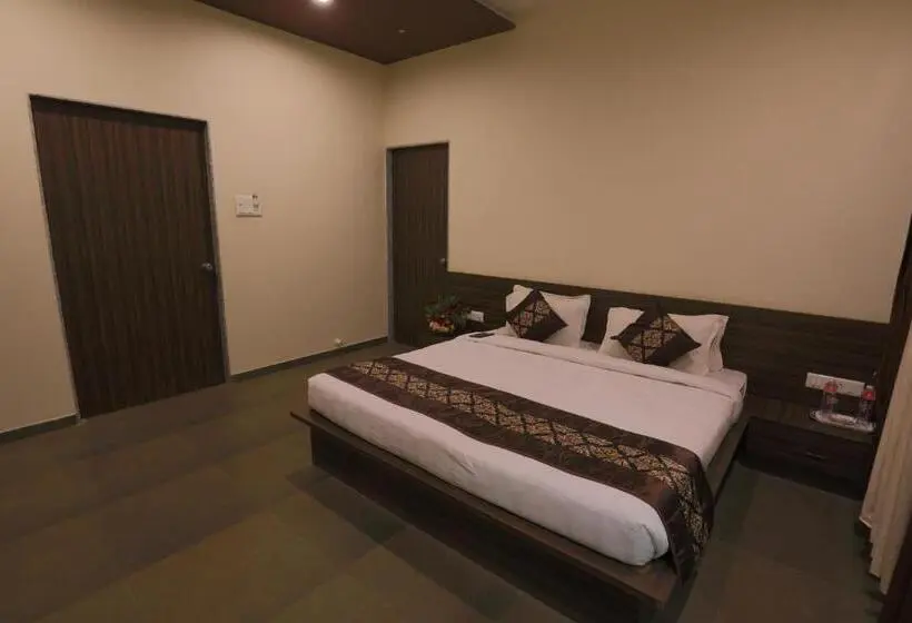 デラックスルーム, Vishal Lords Inn Gir Forest