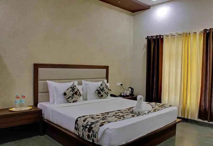 デラックスルーム, Vishal Lords Inn Gir Forest