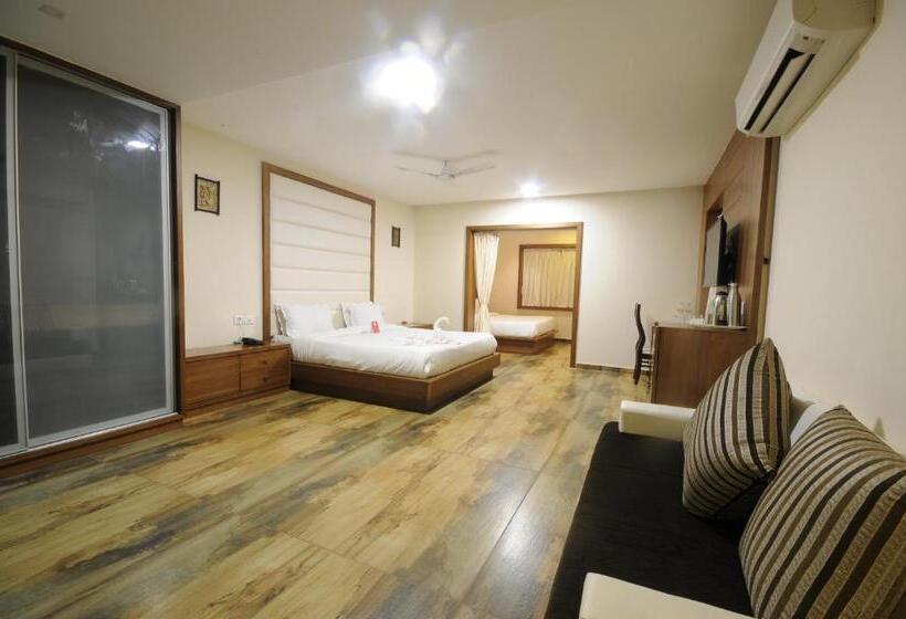 带大床的豪华间, Vishal Lords Inn Gir Forest