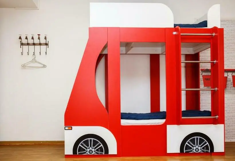 1ベッドルームアパートメント, Fireman Center
