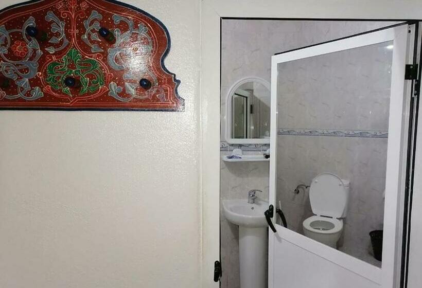 اتاق استاندارد, Abi Khancha