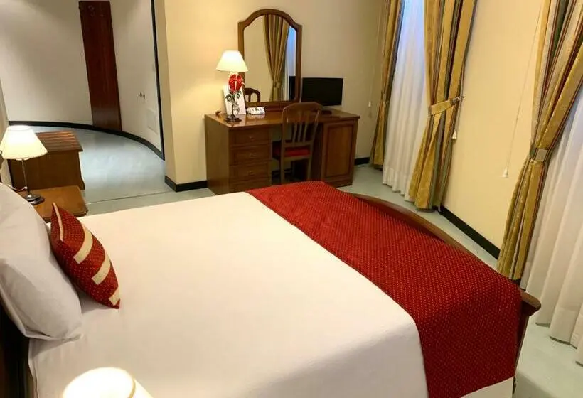 キングサイズベッドのスーペリアルーム, Albergo Italia