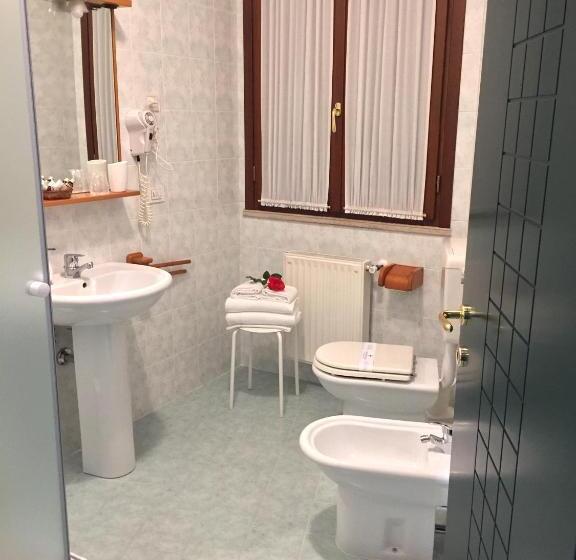 חדר משפתחתי סופריור, Albergo Italia