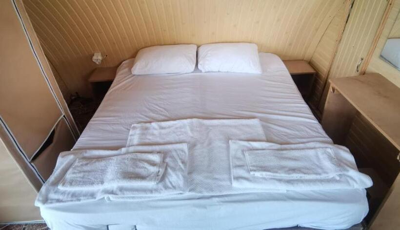 Standard Tent, Ayanya Beach & Bistro Bungalows