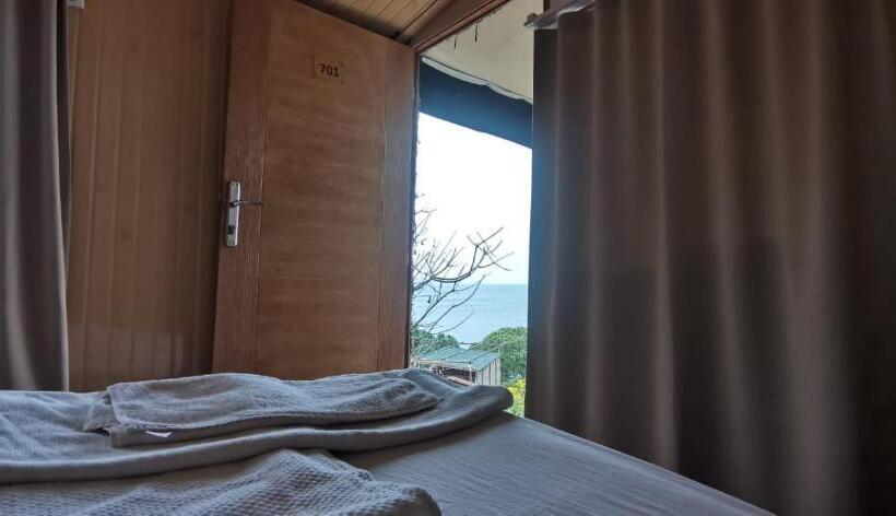 كوخ قياسي, Ayanya Beach & Bistro Bungalows