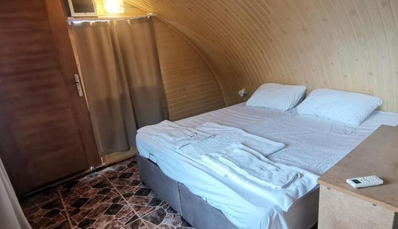 Standard Tent, Ayanya Beach & Bistro Bungalows