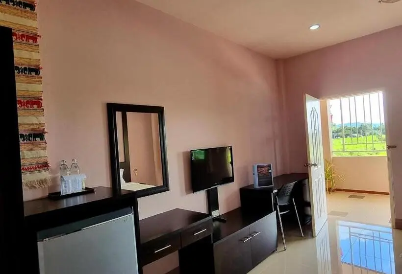スーペリアールーム, Chiangkham Grand Villa   Sha Certified