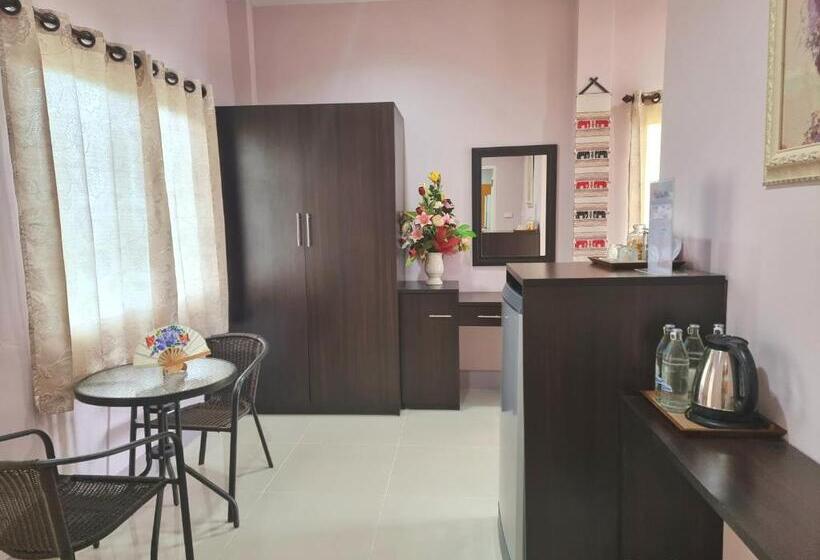 Полулюкс, Chiangkham Grand Villa   Sha Certified