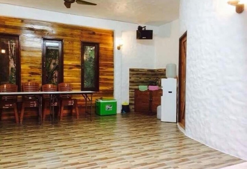 家庭间, Nhan Phatthalung