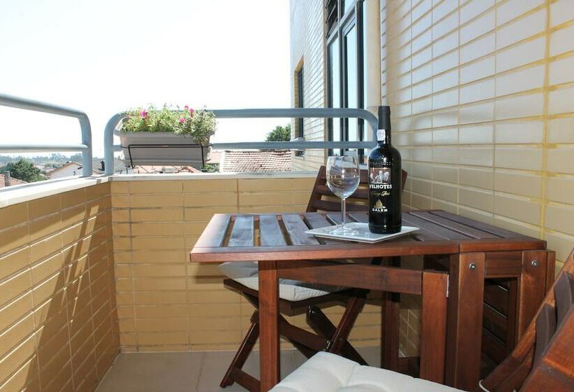 2-Bedroom Classic Apartment, Porto Gaia City And Beach By Mp