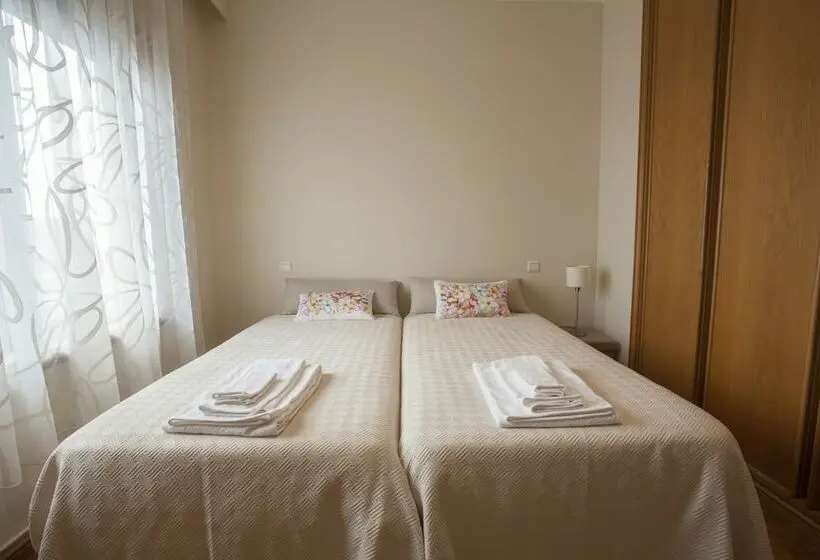 2-Bedroom Classic Apartment, Porto Gaia City And Beach By Mp