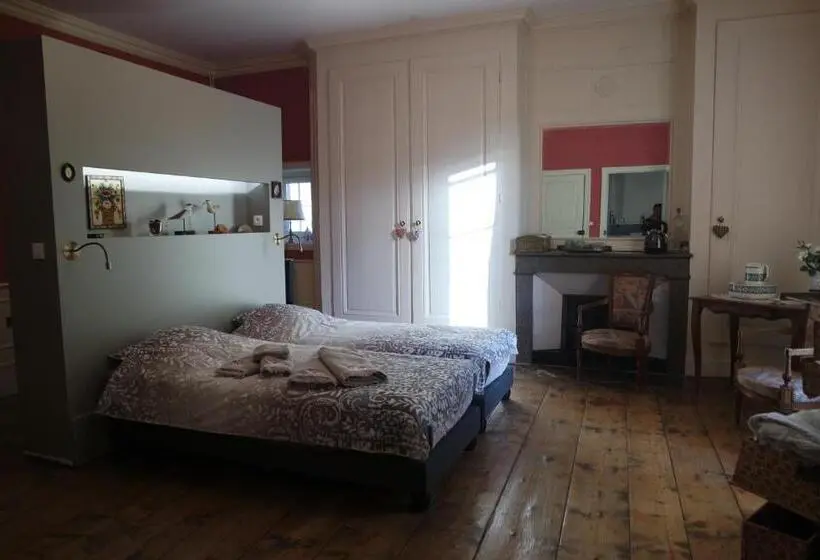 スタンダードルーム, Villa Rhôna