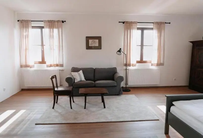 Suite, Stupperhof